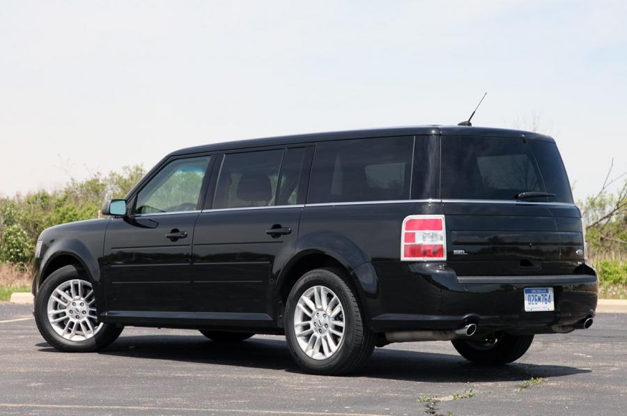  Ford Flex 2012 года  (фото 34 из 114)